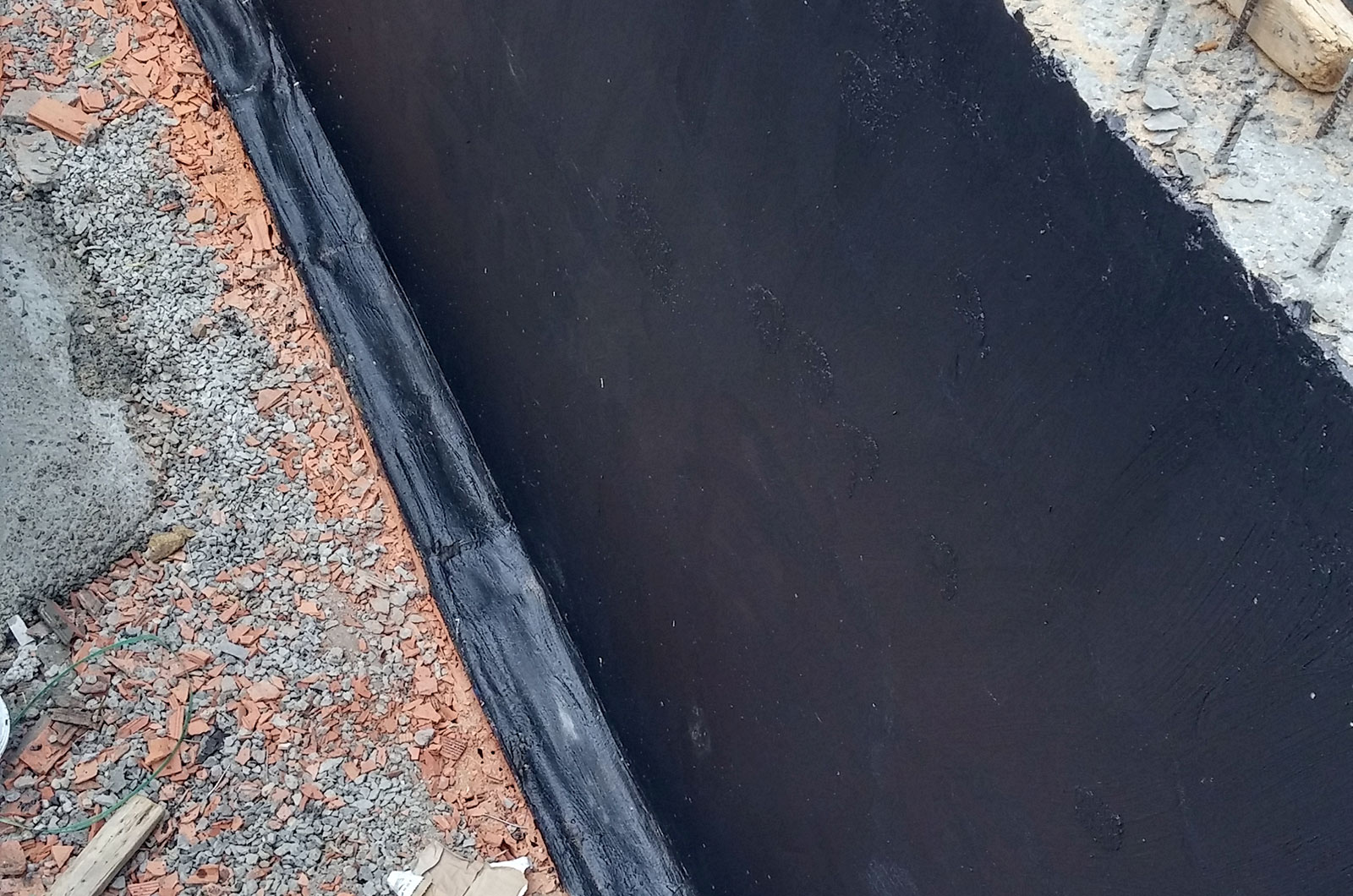 Perde Beton İzolasyonu Bedir Çatı